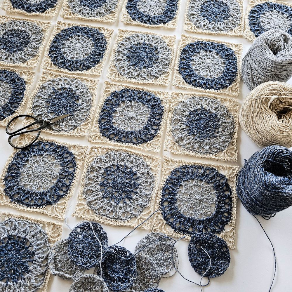 Cortes Granny Square Scarf Digital