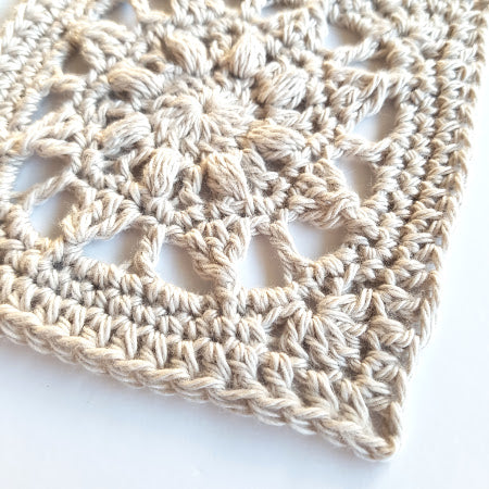 Close Up of Mayan Mini Taster pattern by Shelley Husband